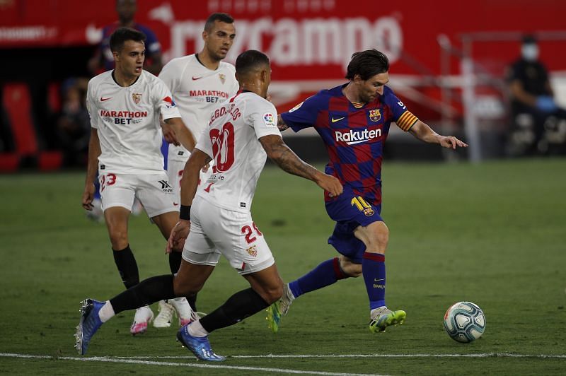 Sevilla FC v FC Barcelona - La Liga